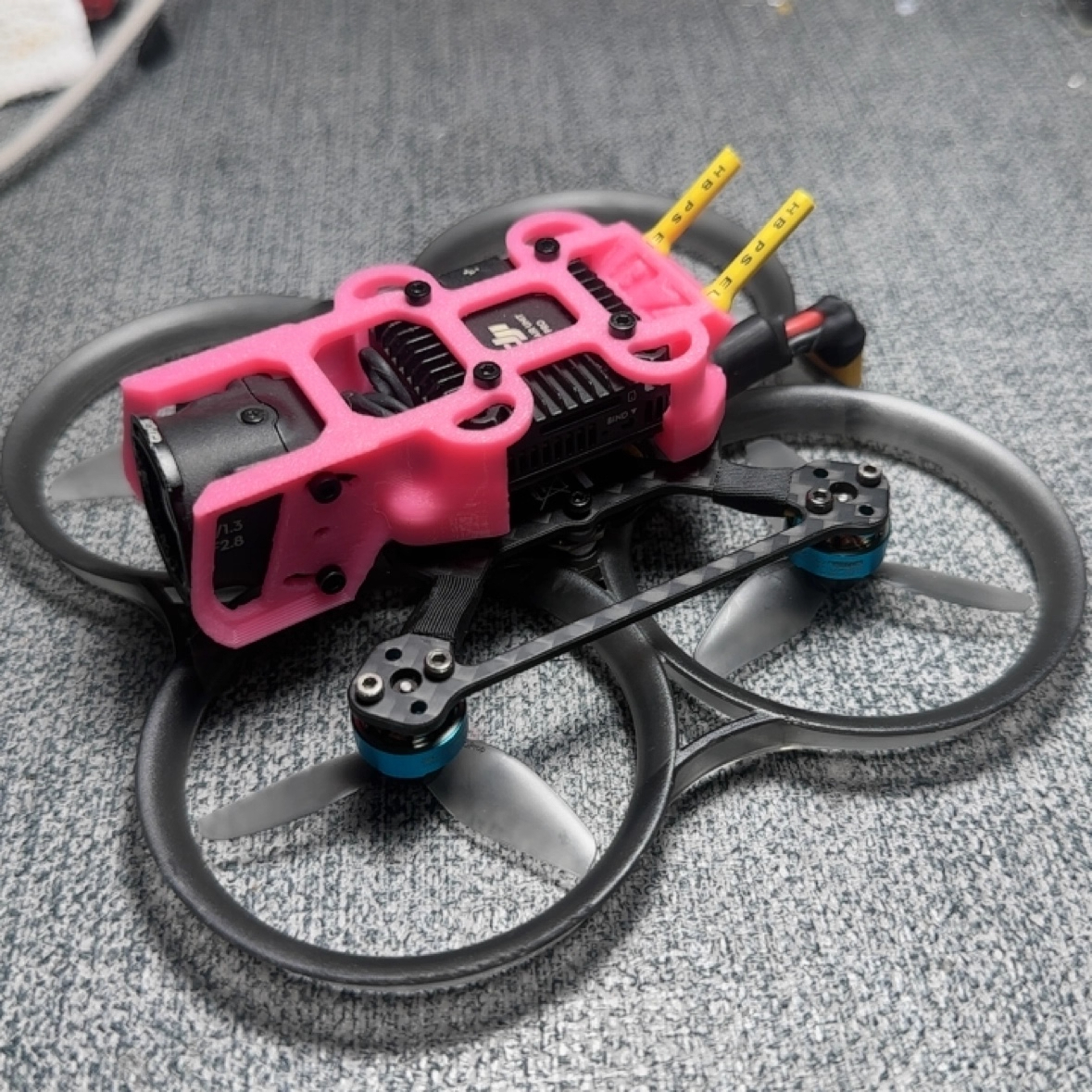 Hqprop T2.2x1.6x3 Grey Pc Prop - огляд і ціна Drone Racing Motor